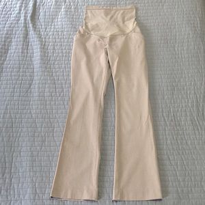 Two Hearts Maternity Khaki Pants. Small. Ex cond